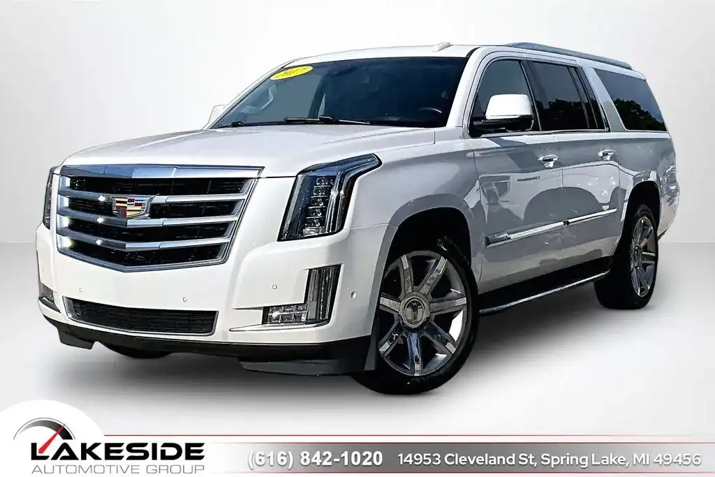 2017 Cadillac Escalade ESV Luxury AWD's photo