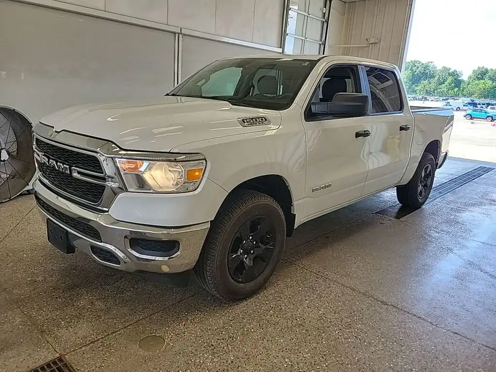 2019 RAM 1500 Tradesman Crew Cab 4x4 5'7" Box's photo
