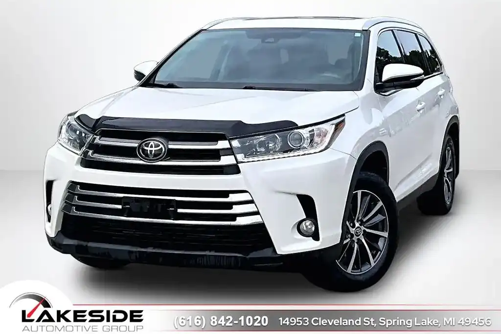 2019 Toyota Highlander XLE AWD's photo