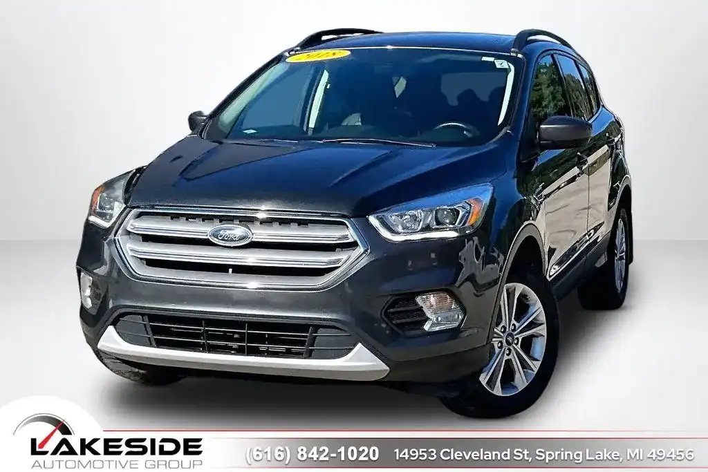 2018 Ford Escape SEL 4WD's photo