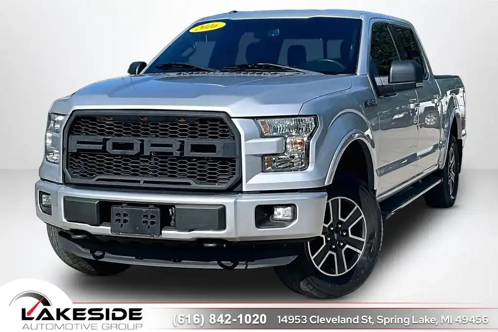 2016 Ford F-150 XLT 4WD SuperCrew 145 in's photo