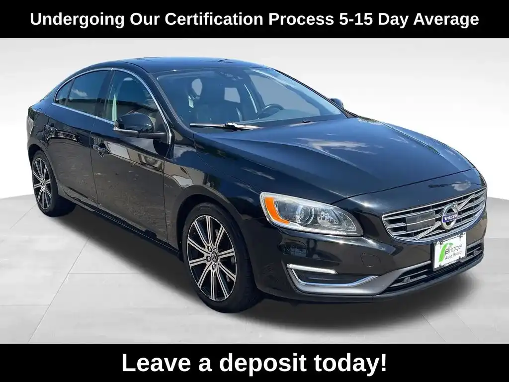 2018 Volvo S60 T5 AWD Inscription Platinum's photo