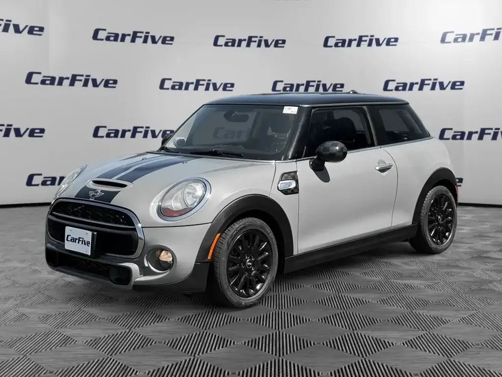 2017 MINI Cooper S's photo