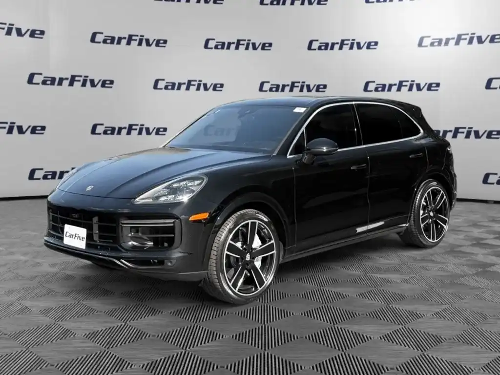 2020 Porsche Cayenne Turbo's photo