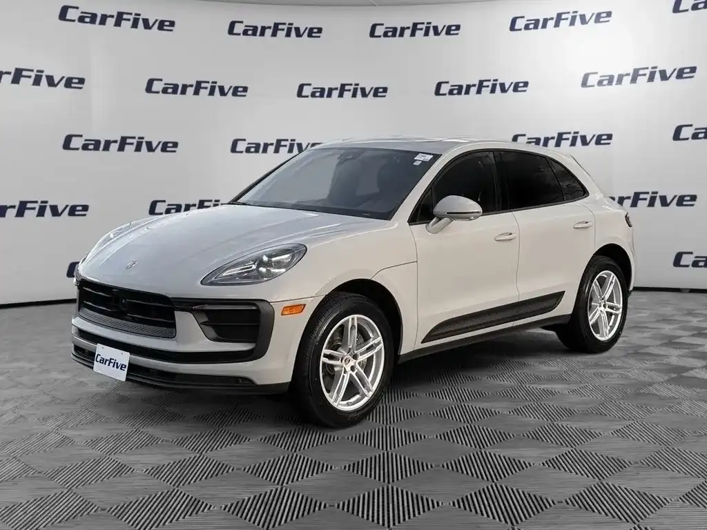 2023 Porsche Macan Base's photo