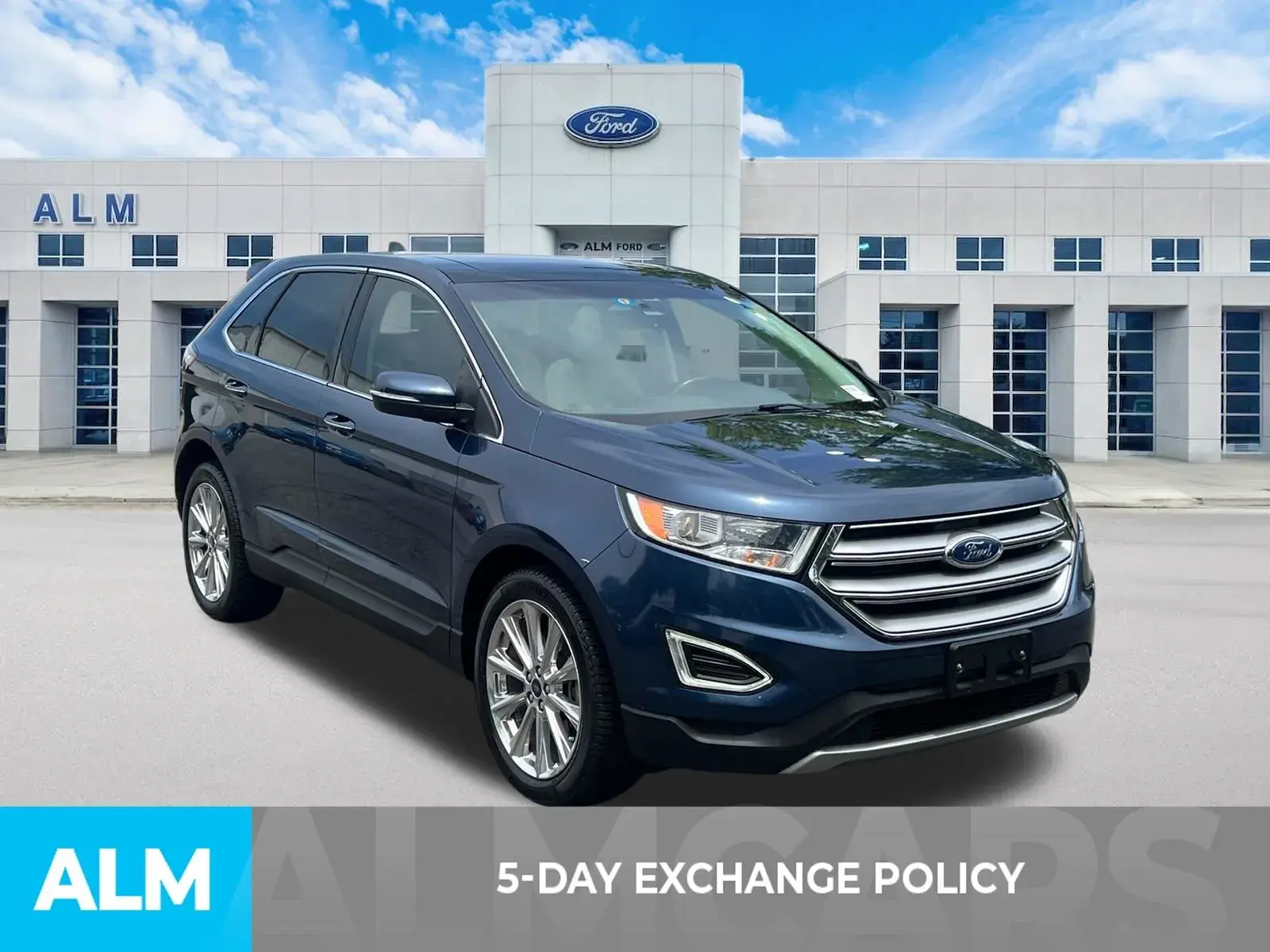 2017 Ford Edge Titanium photo 3