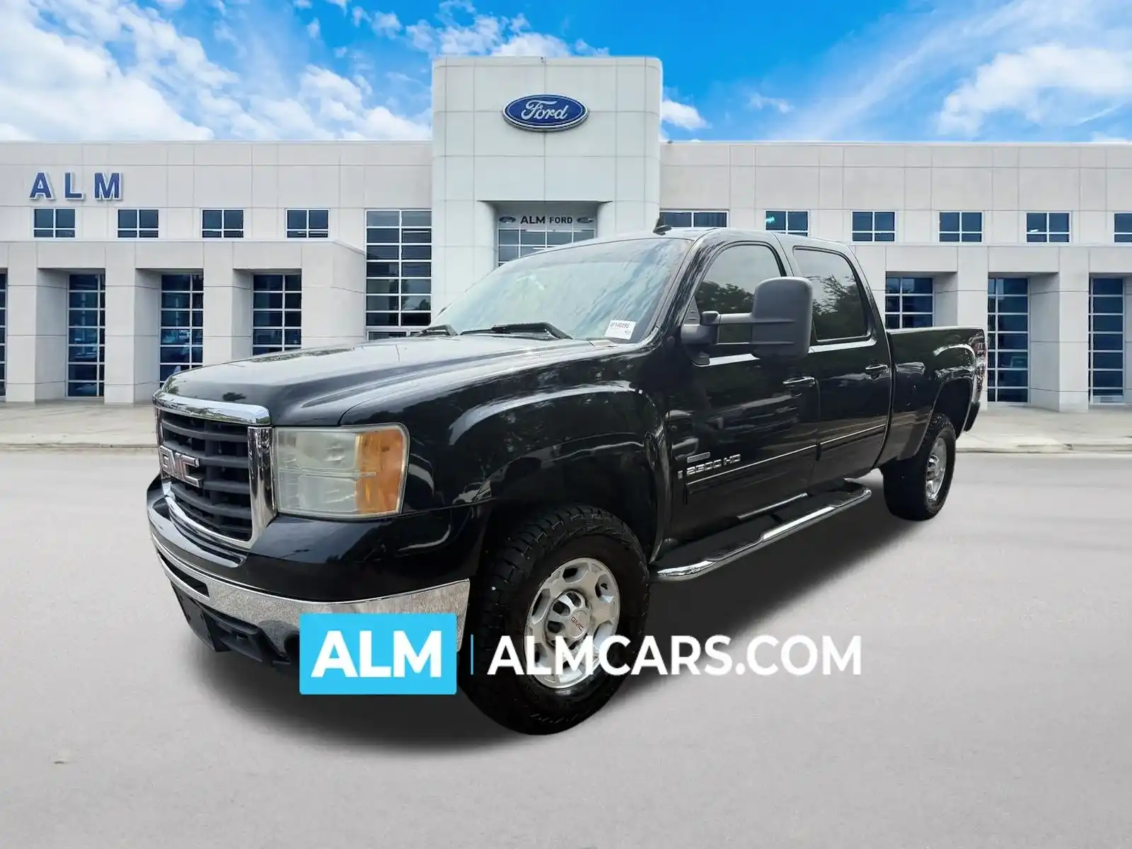 2008 GMC Sierra 4WD Crew Cab 8ft SLT's photo