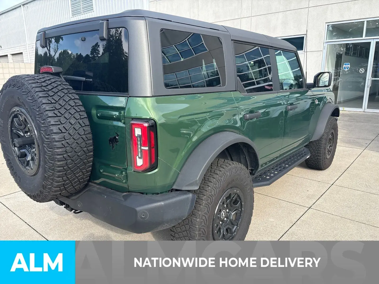 2023 Ford Bronco Wildtrak 4x4 photo 4