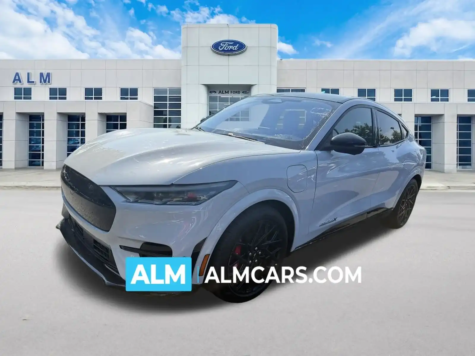 2023 Ford Mustang-Mach-e GT's photo