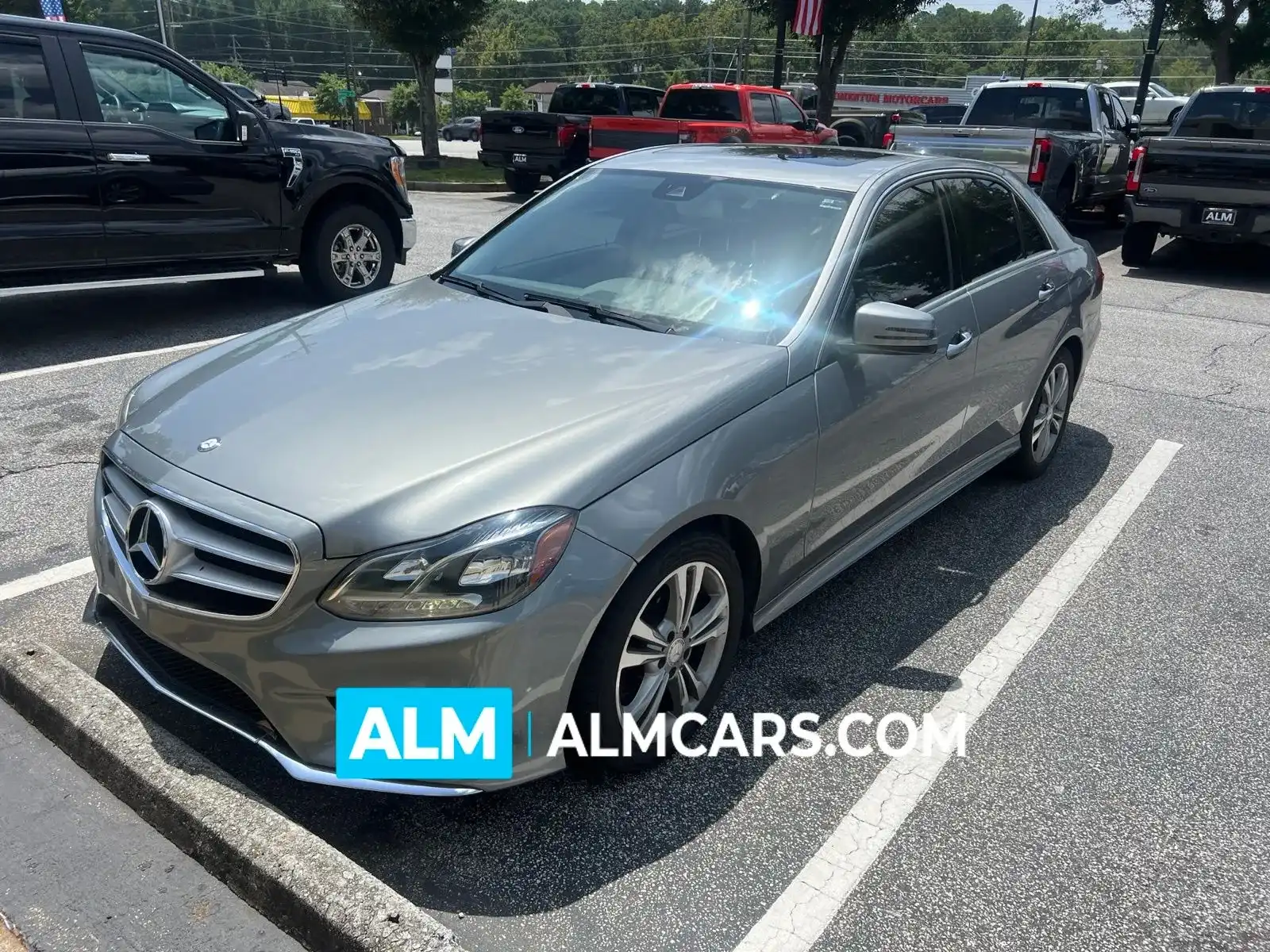 2015 Mercedes-Benz E-Class E250 BlueTEC Luxury's photo