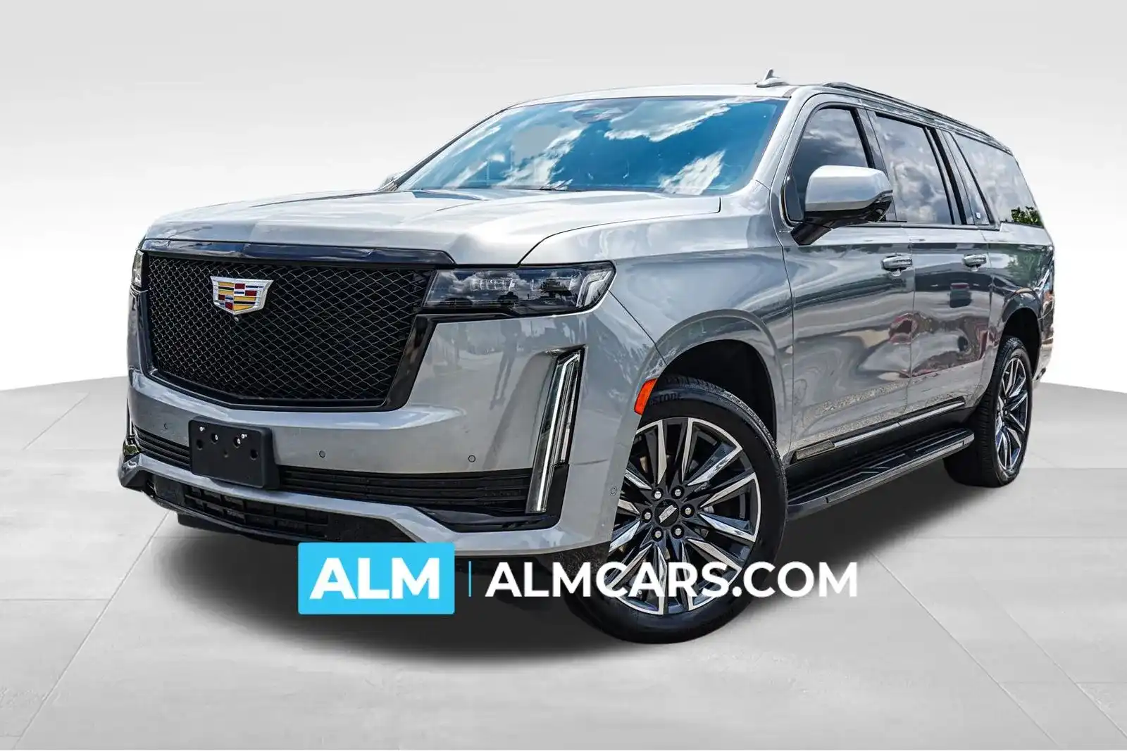 2023 Cadillac Escalade ESV Sport's photo