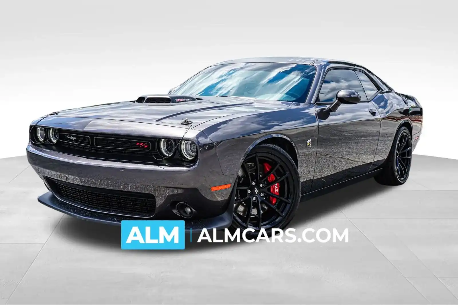 2023 Dodge Challenger R/T Scat Pack's photo