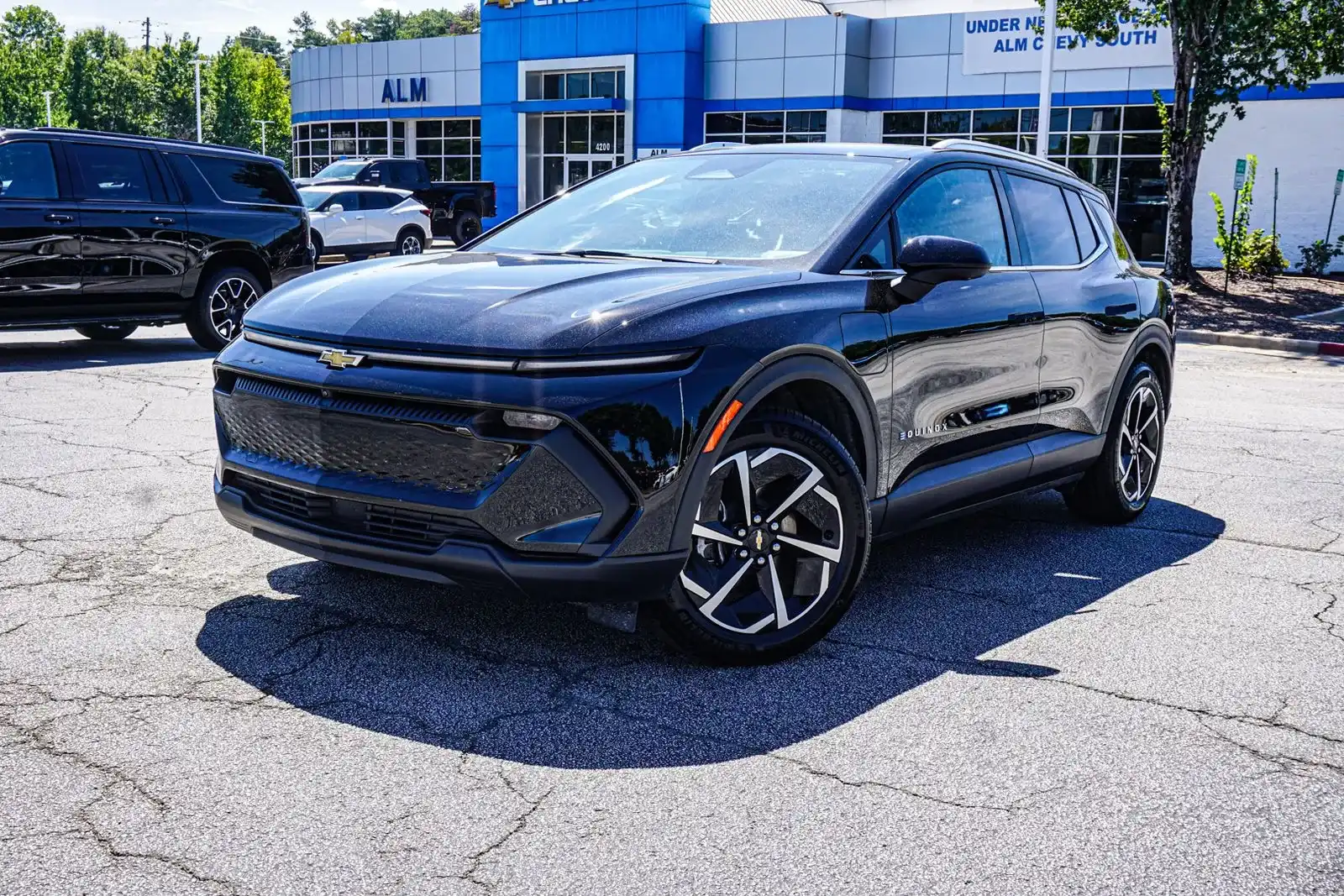 2026 Chevrolet Equinox EV 2LT FWD's photo