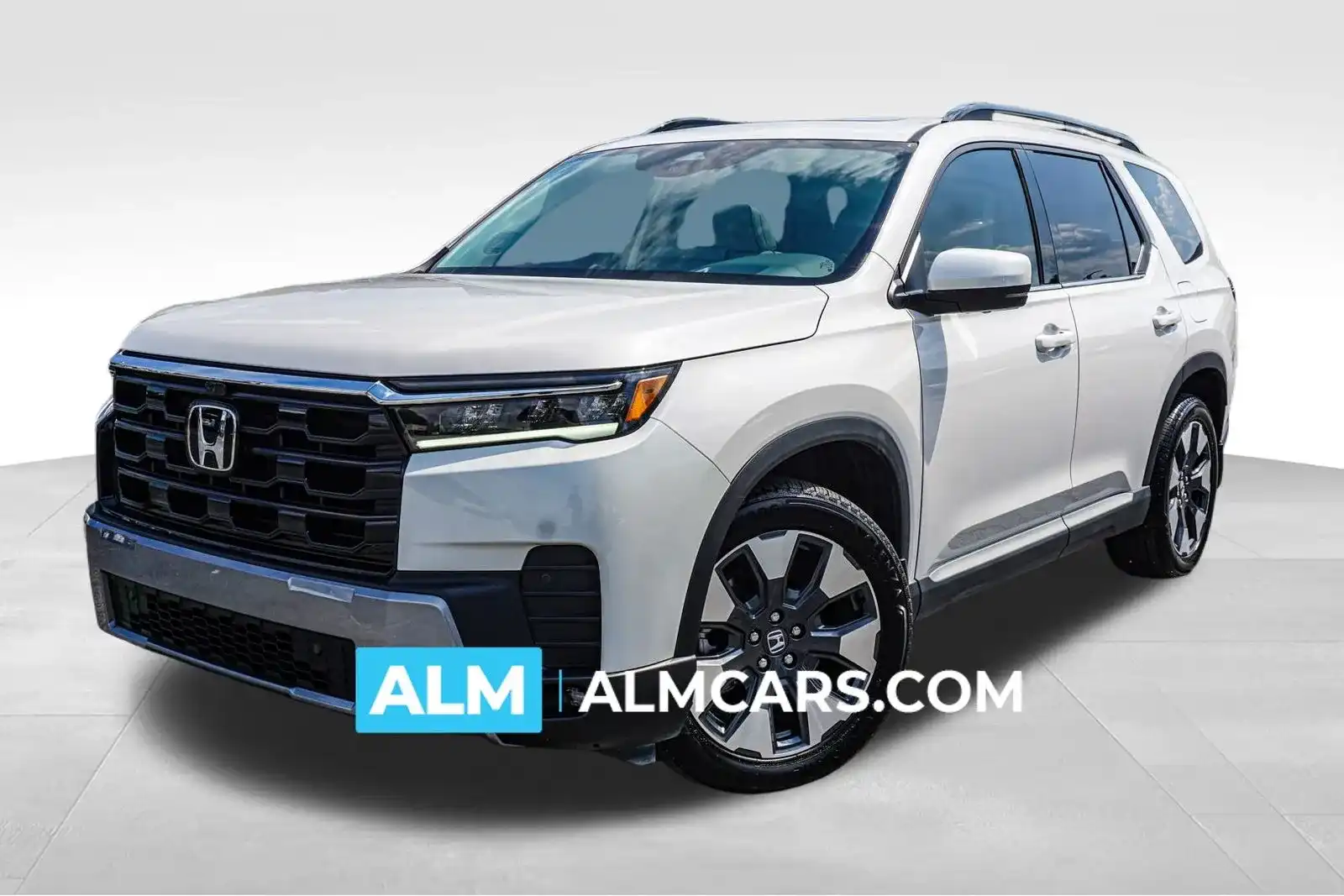 2026 Honda Pilot Elite AWD's photo