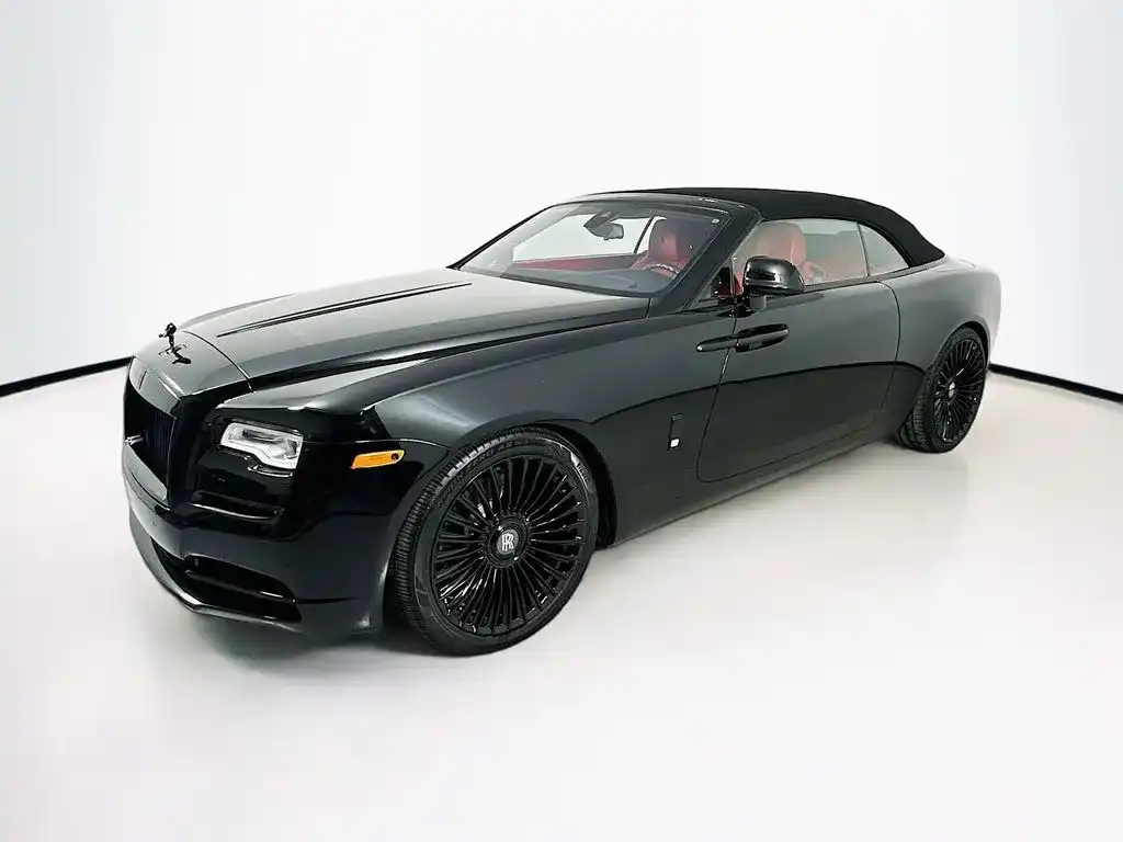 2018 Rolls-Royce Dawn Base's photo