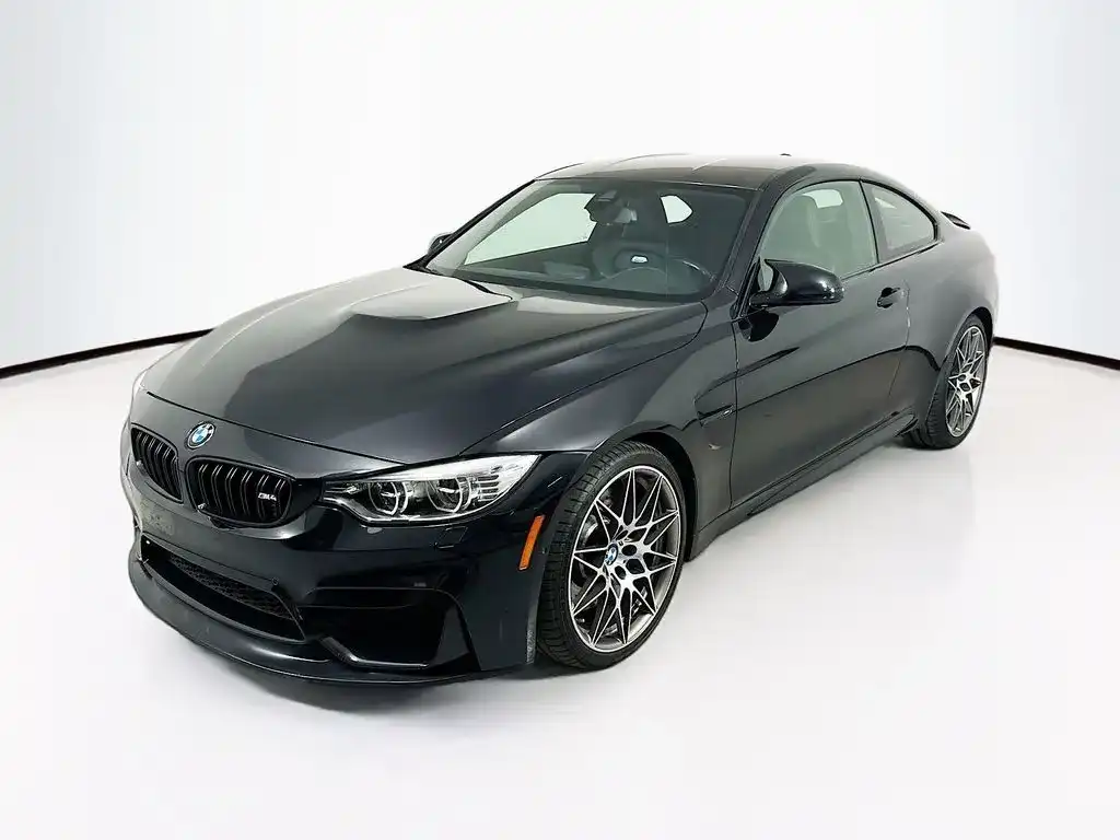 2017 BMW M4 Base's photo