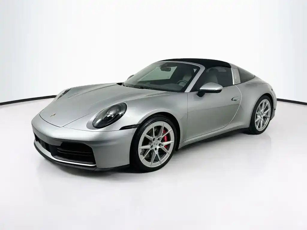 2026 Porsche 911 Carrera 4S targa's photo