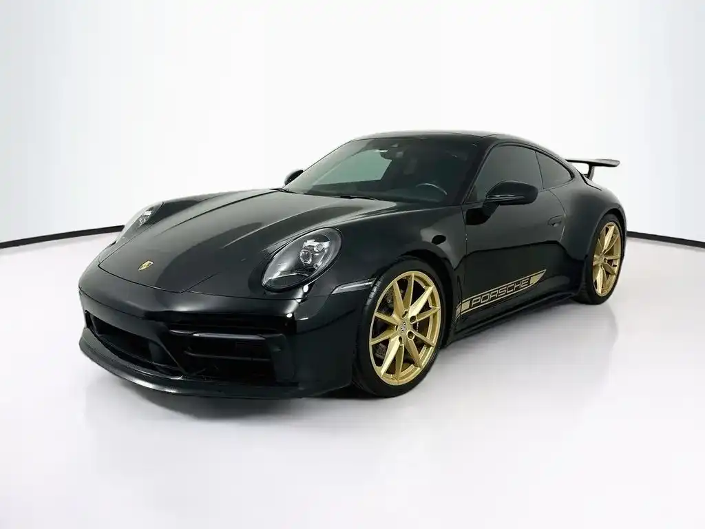 2021 Porsche 911 Carrera S Coupe's photo