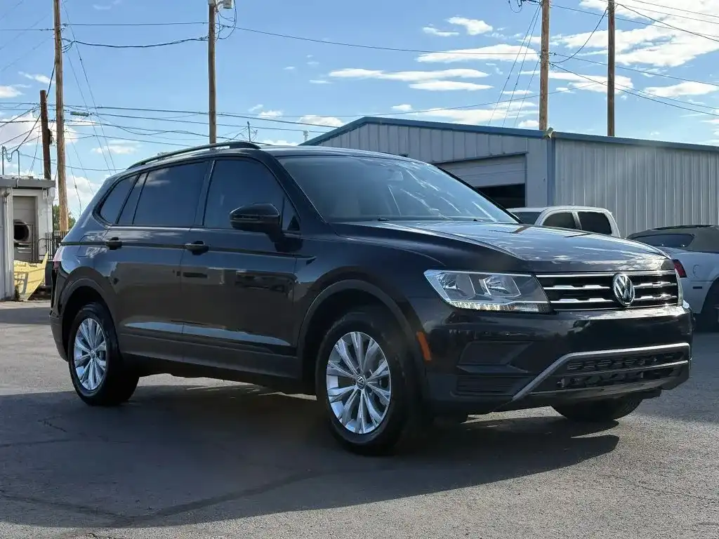 2019 Volkswagen Tiguan 2.0T S's photo