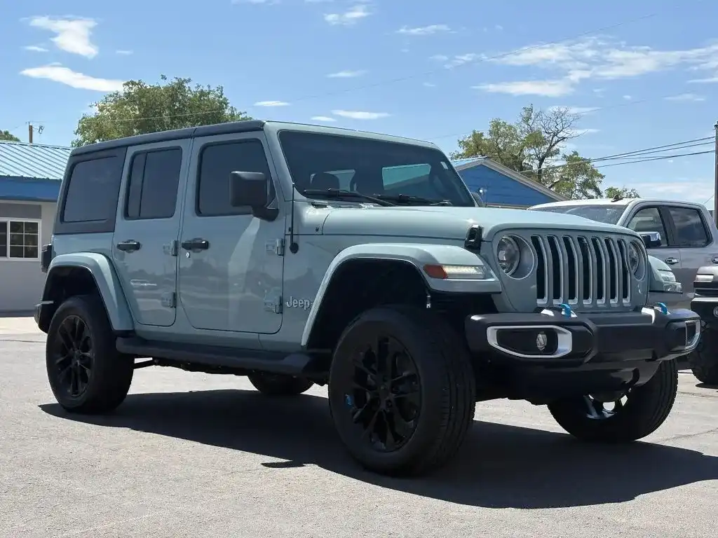 2023 Jeep Wrangler 4xe Sahara 4xe's photo