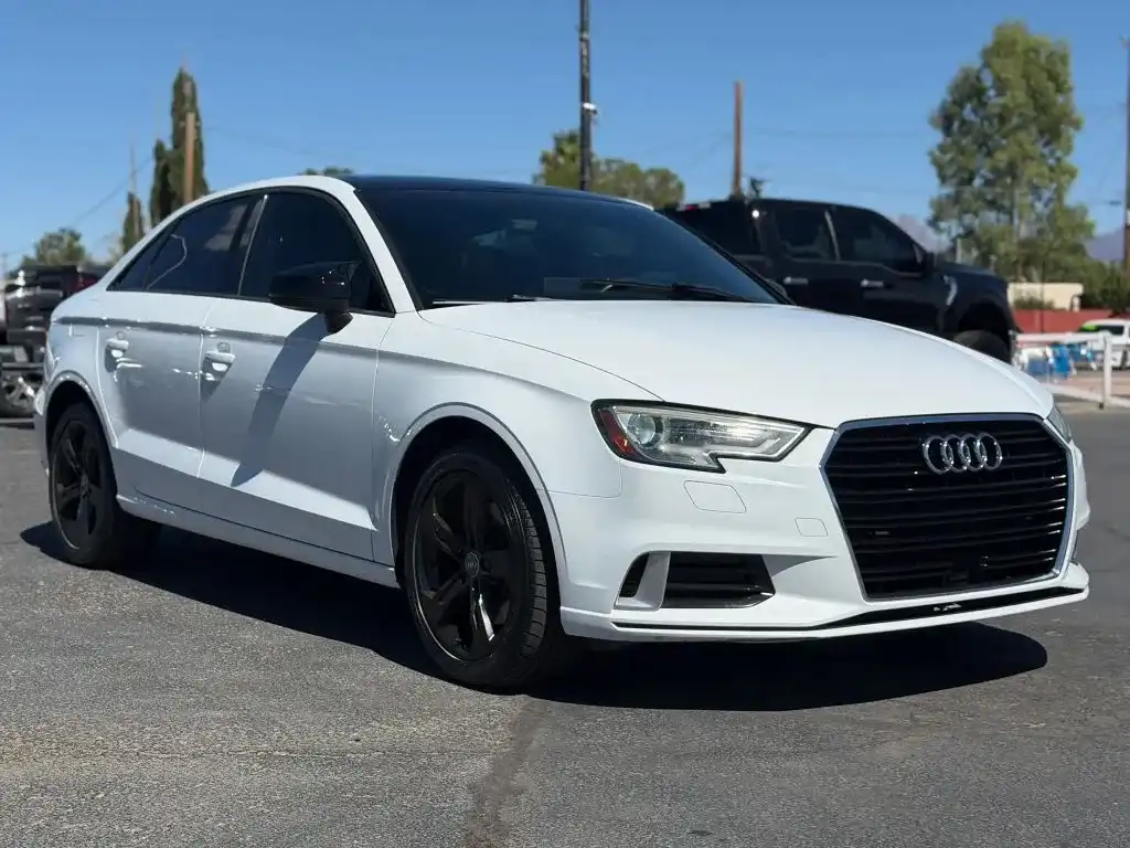 2018 Audi A3 2.0T Premium FWD S tronic's photo