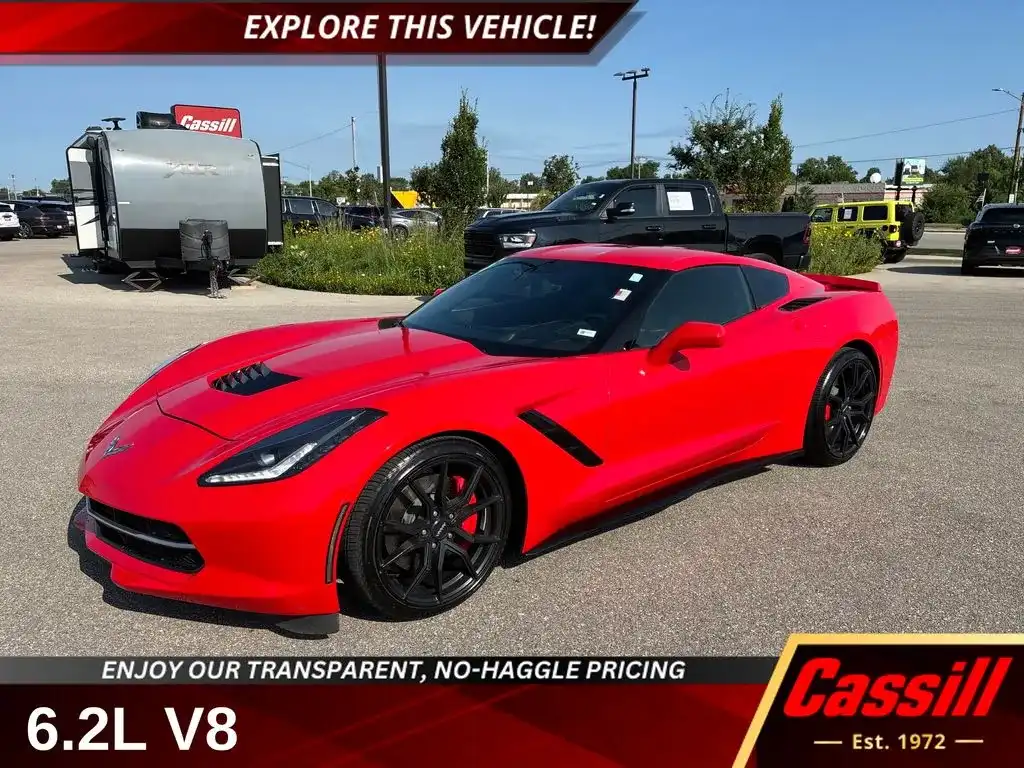 2015 Chevrolet Corvette Stingray Coupe w/Z51's photo