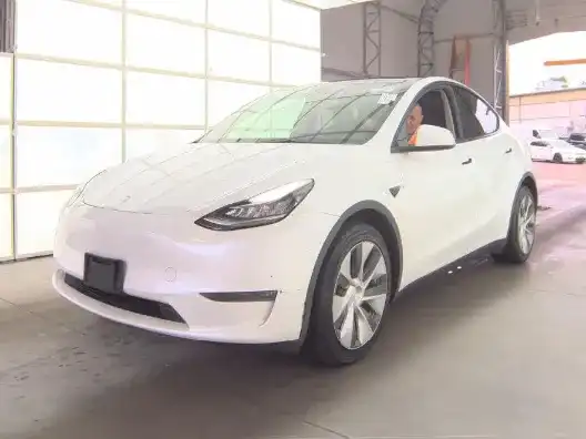 2023 Tesla Model Y Long Range Dual Motor All-Wheel Drive's photo