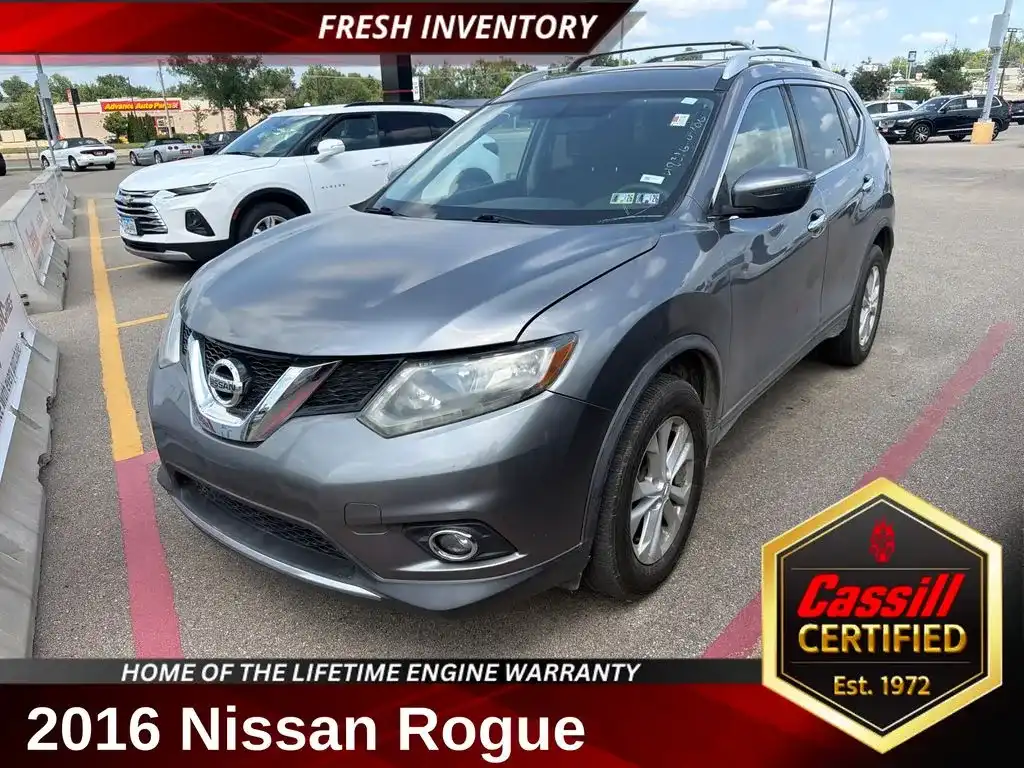 2016 Nissan Rogue SV AWD's photo