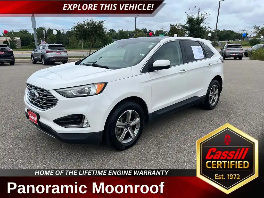 2021 Ford Edge SEL's photo