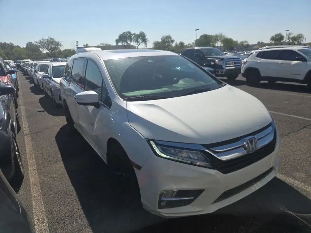 2019 Honda Odyssey Elite photo 5