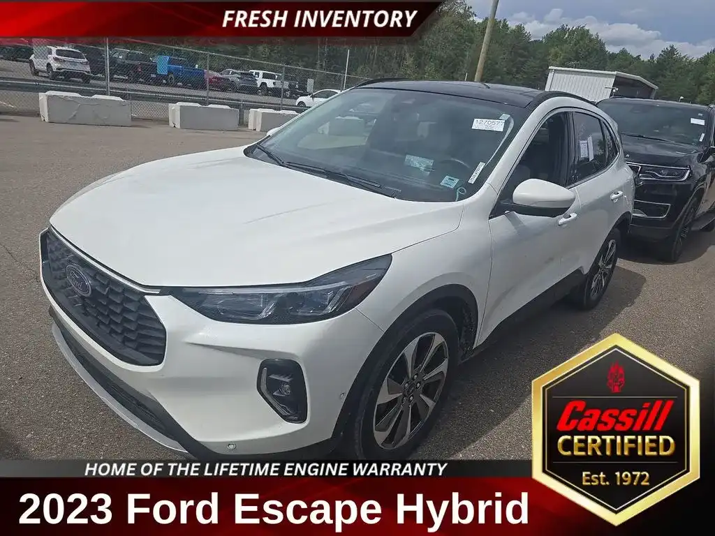 2023 Ford Escape Hybrid Platinum AWD's photo