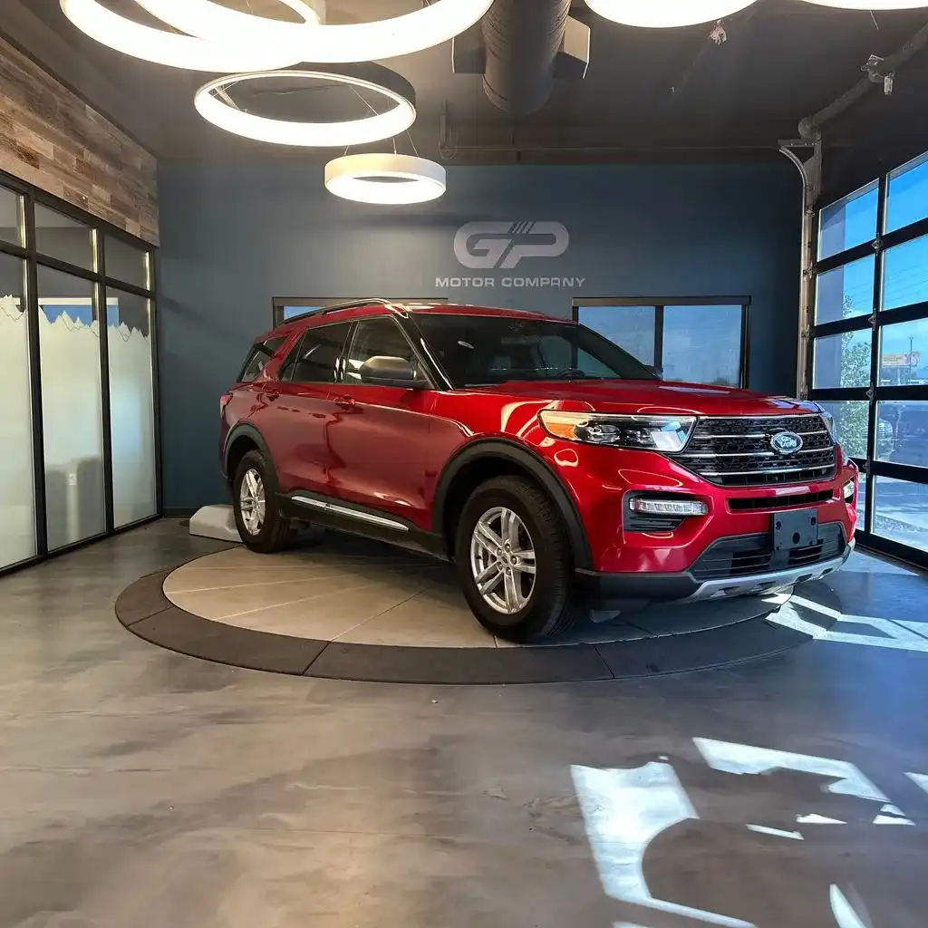 2020 Ford Explorer XLT 4WD's photo
