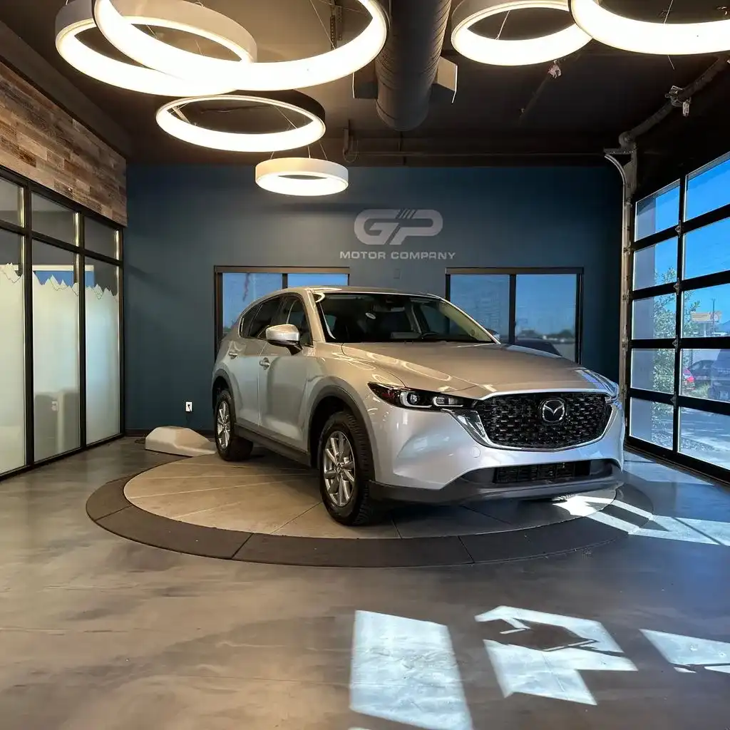 2022 Mazda CX-5 S Preferred package Auto AWD's photo