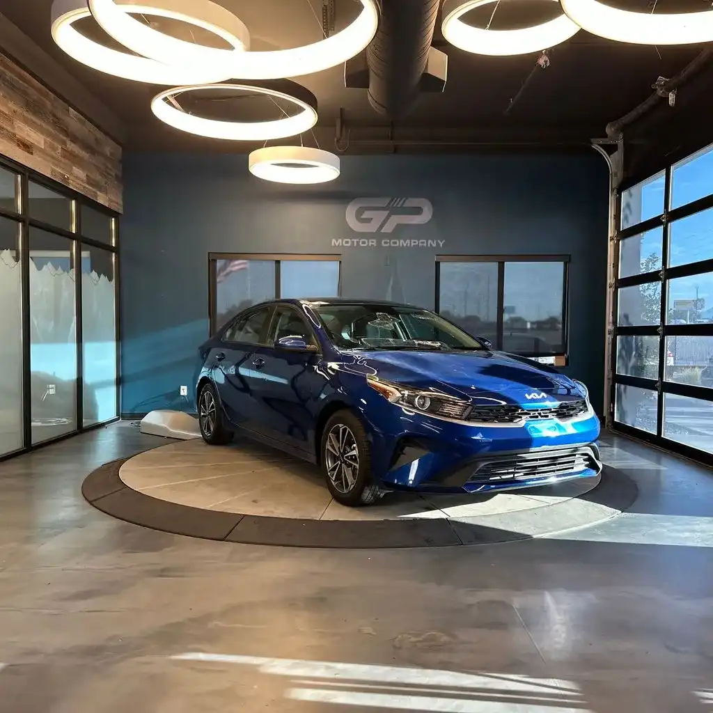 2023 Kia Forte LXS AT's photo