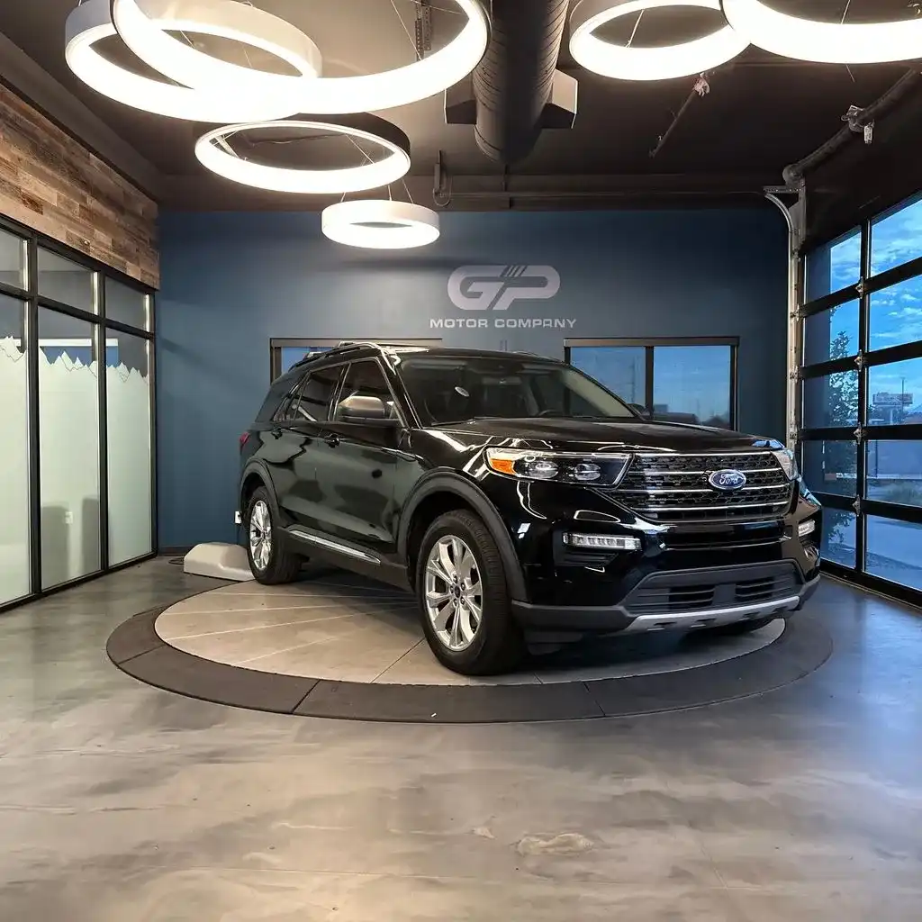 2020 Ford Explorer XLT 4WD's photo