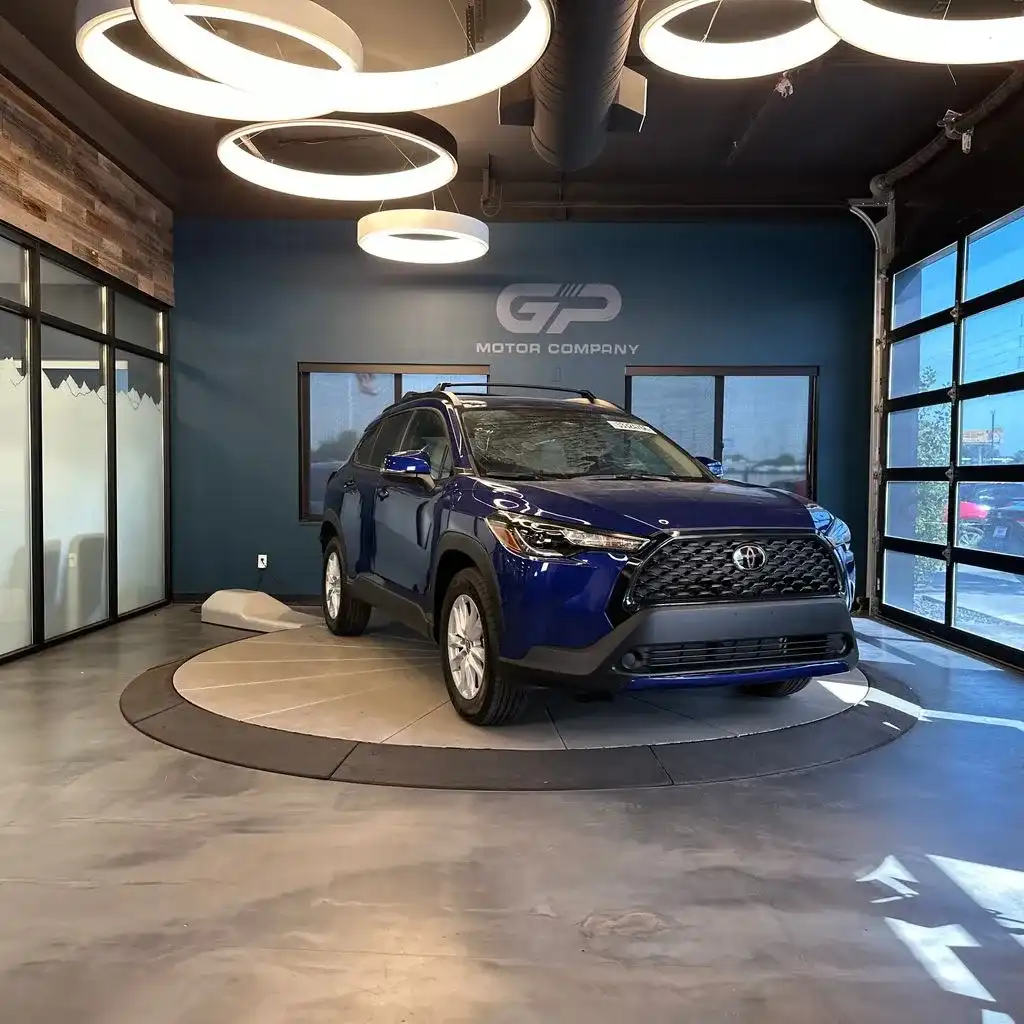 2024 Toyota Corolla Cross LE FWD's photo