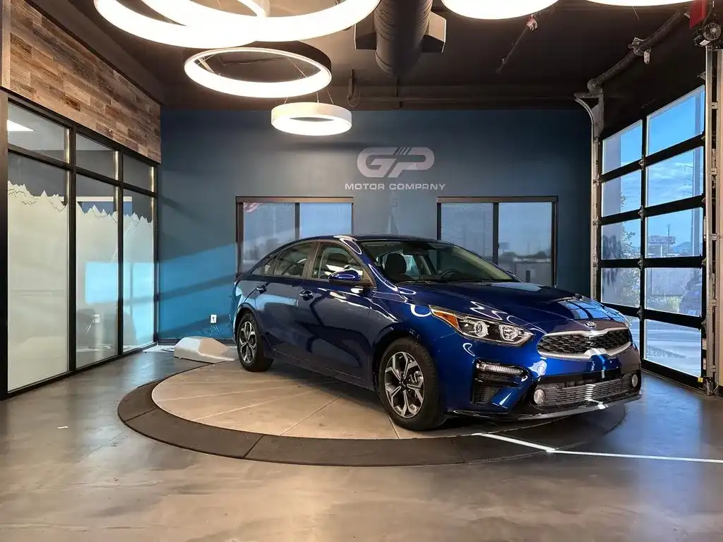 2020 Kia Forte LXS AT's photo