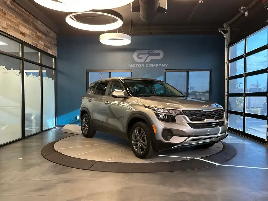 2023 Kia Seltos 2.0 LX AWD's photo