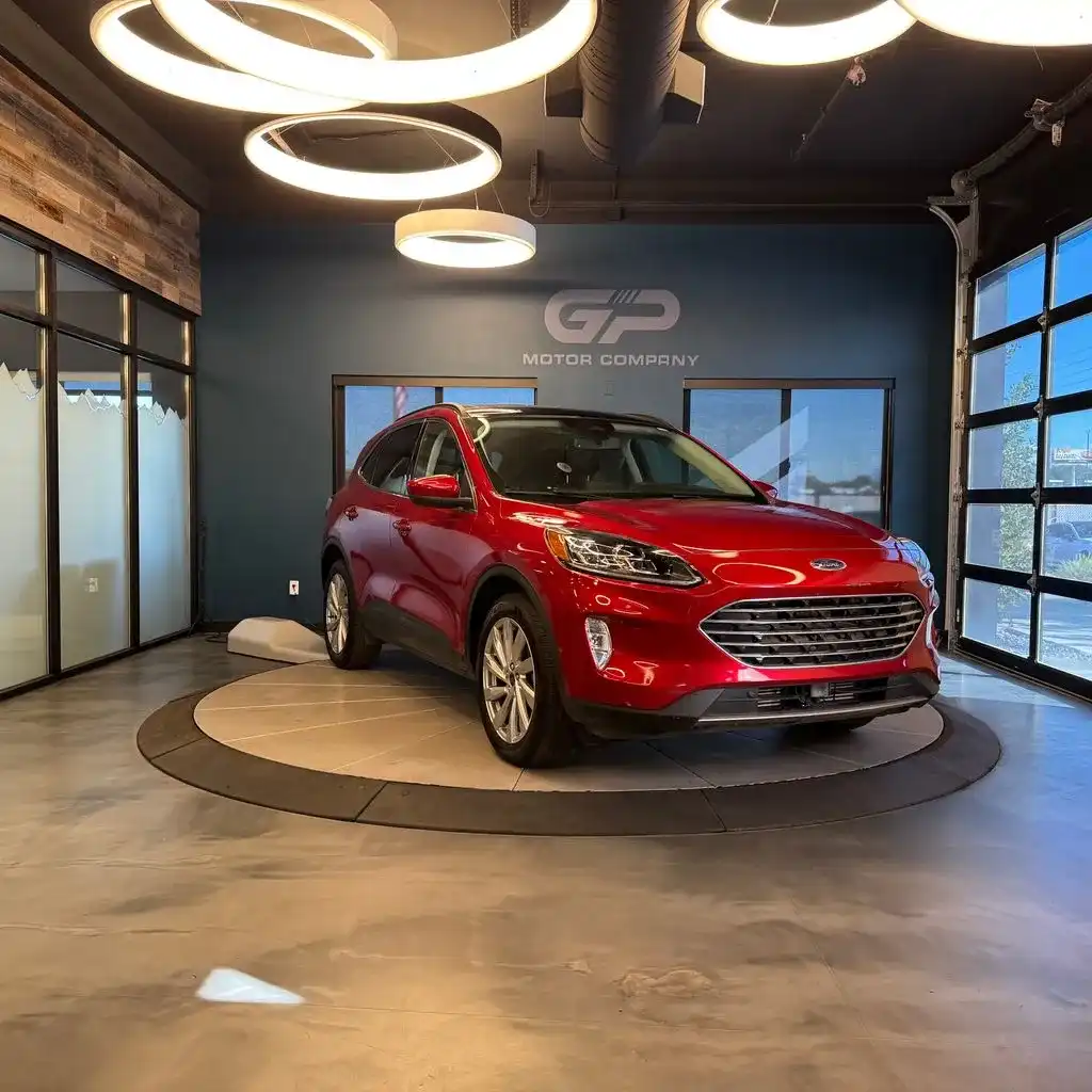 2022 Ford Escape Titanium AWD's photo