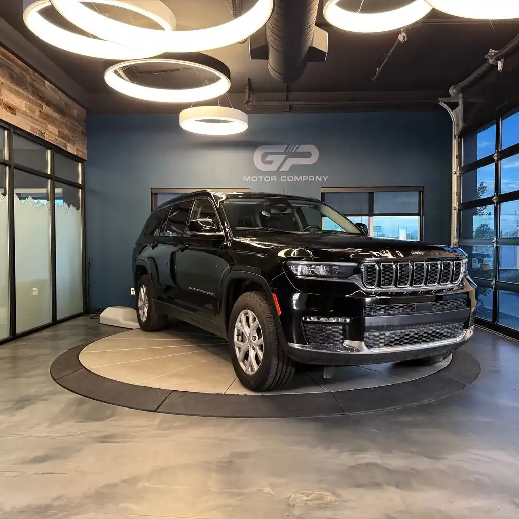 2021 Jeep Grand Cherokee L Limited's photo