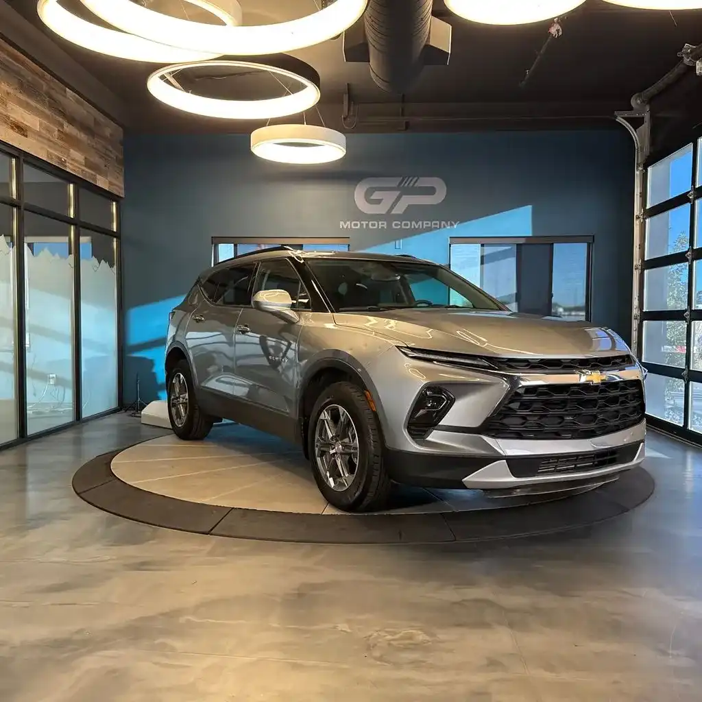 2025 Chevrolet Blazer 2.0T 2LT AWD's photo