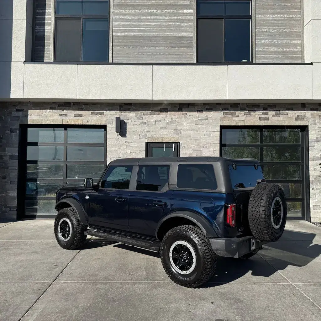 2021 Ford Bronco Outer Banks 4WD Advanced photo 5