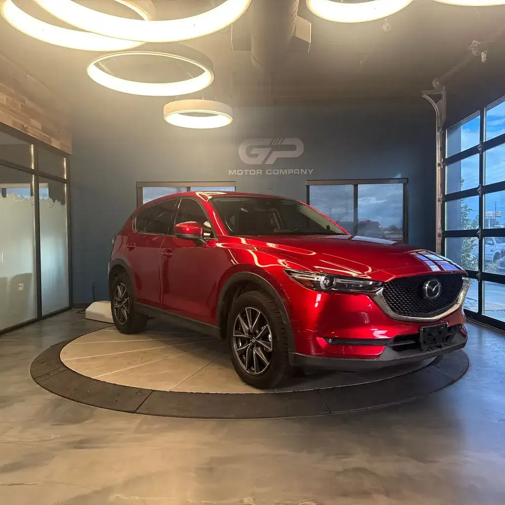 2017 Mazda CX-5 Grand Touring AWD Auto's photo
