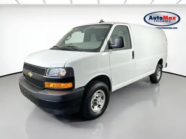 2023 Chevrolet Express Work Van HD 2500 photo 5