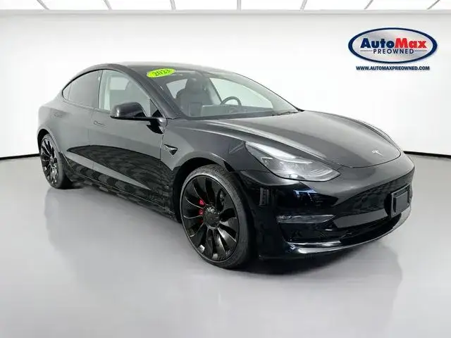 2023 Tesla Model 3 Performance photo 1