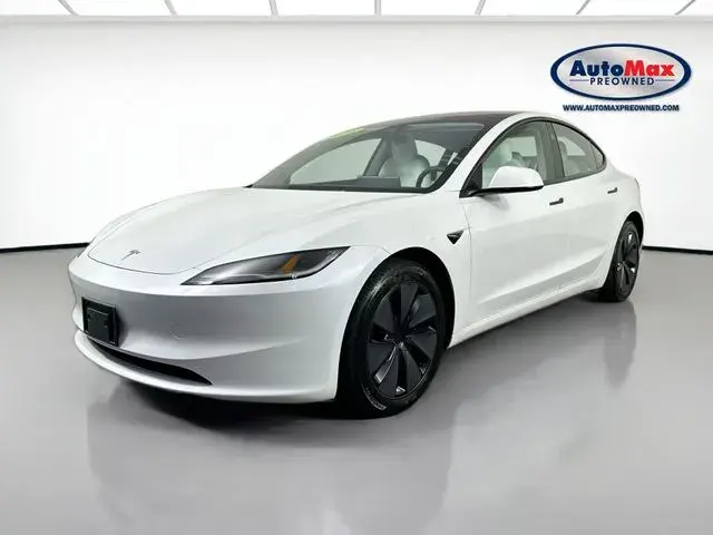 2024 Tesla Model 3 Long Range AWD photo 5