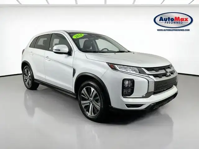 2024 Mitsubishi Outlander Sport 2.0 SE AWC CVT's photo