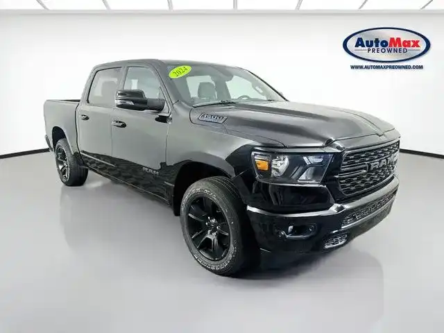 2024 RAM 1500 Big Horn/Lone Star 4x4 Crew Cab 5'7's photo