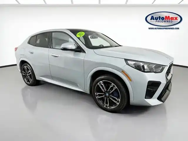 2025 BMW X2 xDrive28i's photo