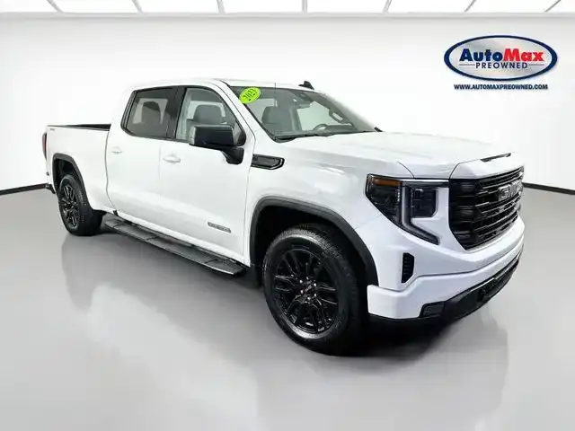 2023 GMC Sierra Elevation 4WD Crew Cab Standard Box's photo